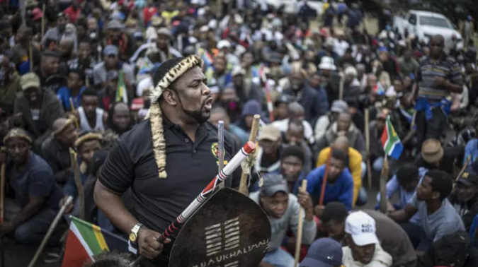 Afrique du Sud: à Durban, des milliers de manifestants réclament le départ des sans-papiers