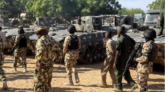 Nigeria: l’armée libère 44 élèves et professeurs, après 56 jours de captivité, dans l’État d’Oyo