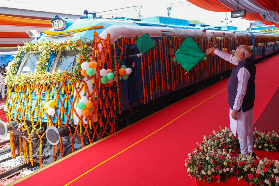 L’Inde lance son premier train à hydrogène: “Un jour très important”