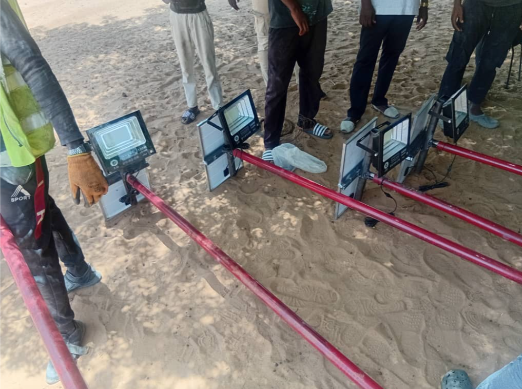 Linguère : le ministre Idrissa Samb offre un important lot de lampadaires à plusieurs villages du département