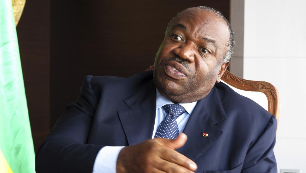 GABON : Le gouvernement organise le mariage de 50 couples de policiers