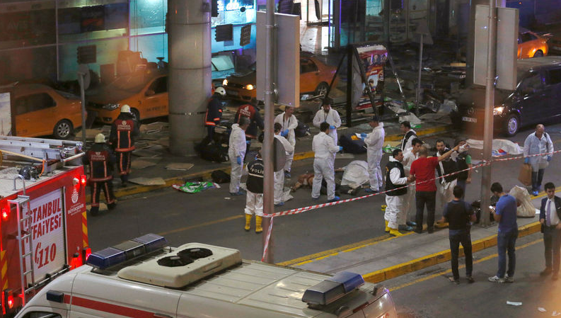 Attentat à l'aéroport d'Istanbul: le bilan grimpe à 41 morts et 239 blessés