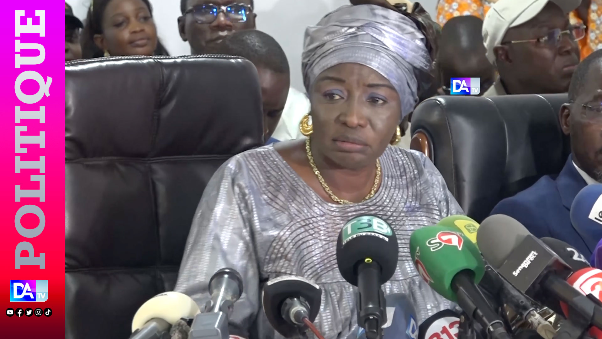 Déclaration de patrimoine : Aminata Touré défend la transparence du chef de l’État face à Pastef