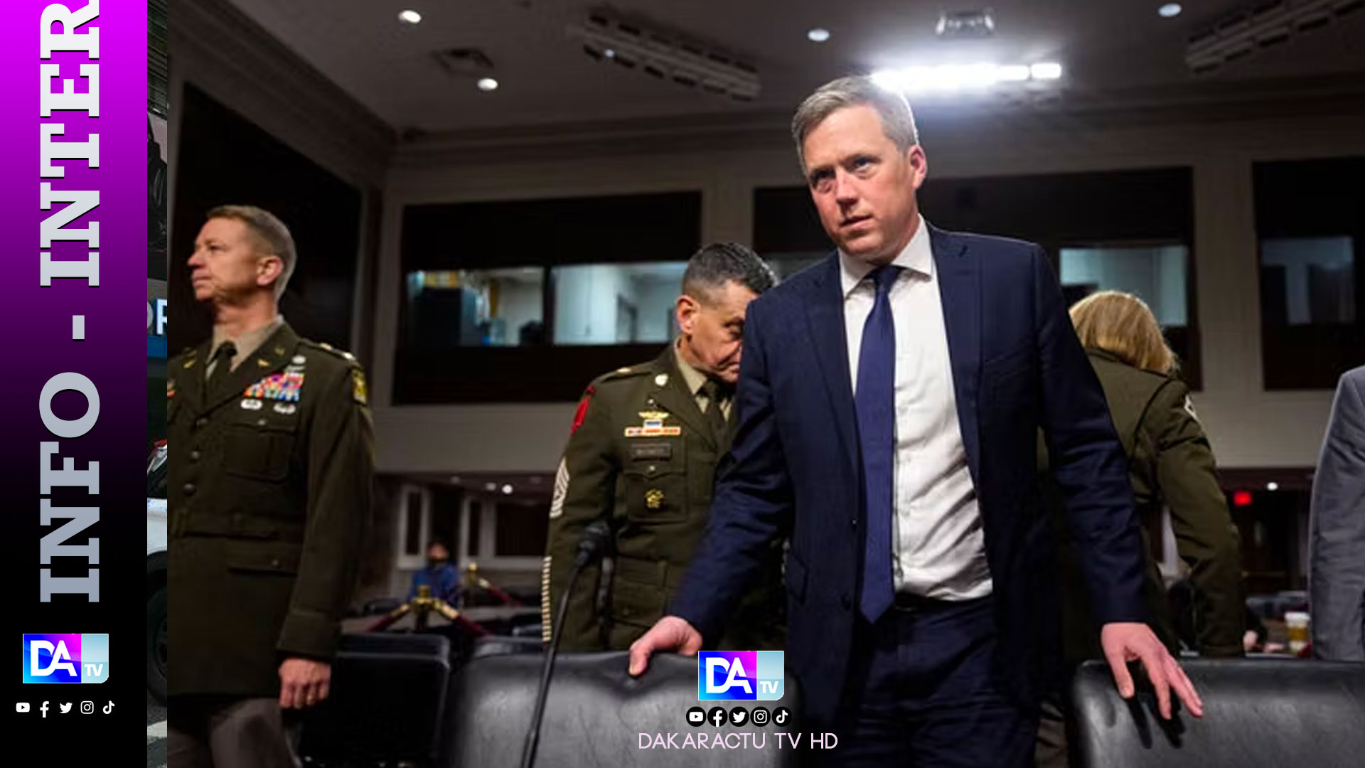Le secrétaire américain à l'Armée de terre a remis sa démission