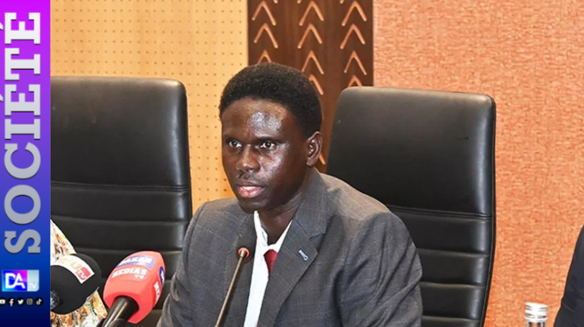4e Colloque du CHEDS : le PR Meïssa Diakhaté pousse l’Afrique à ne plus être « simple consommatrice » de l’IA