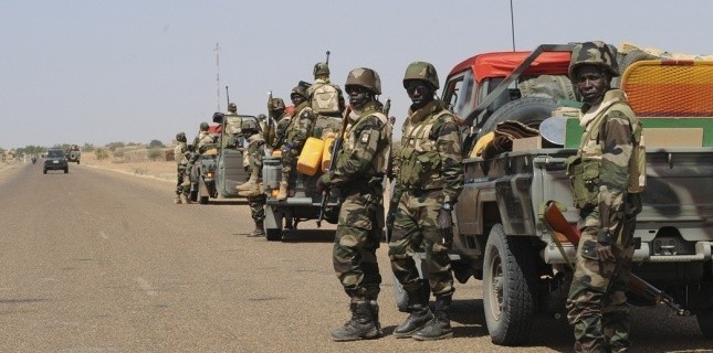 MALI : L'armée ouvre le feu sur une manifestation d'opposants à Gao, deux morts