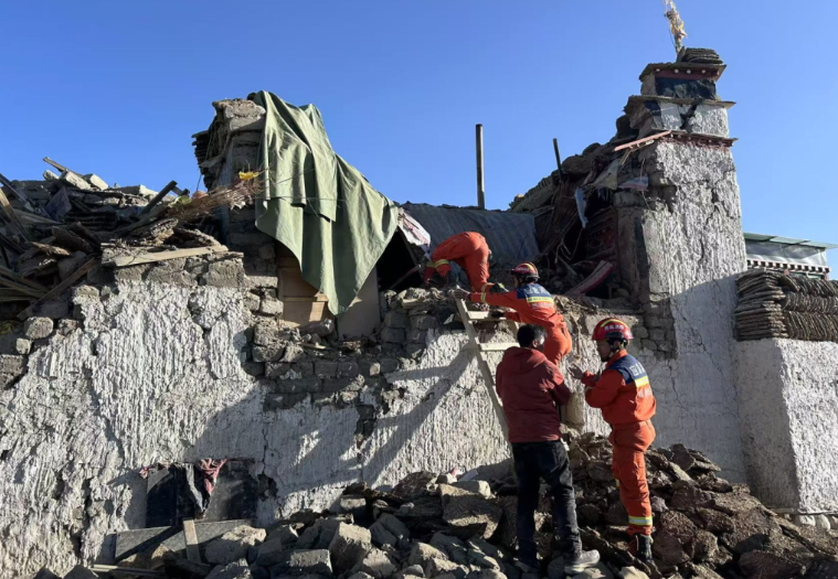 Chine : 16 morts et 76 blessés après un séisme de magnitude 7,0 survenu au Xizang