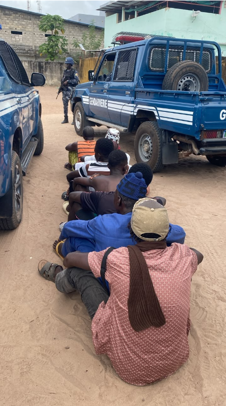 Ziguinchor : 28 personnes interpellées lors d’une opération visant un site lié au MFDC