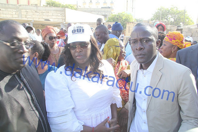 Seule au volant de sa voiture, avec Yaxam M'baye : Marième Faye Sall épate encore les Sénégalais