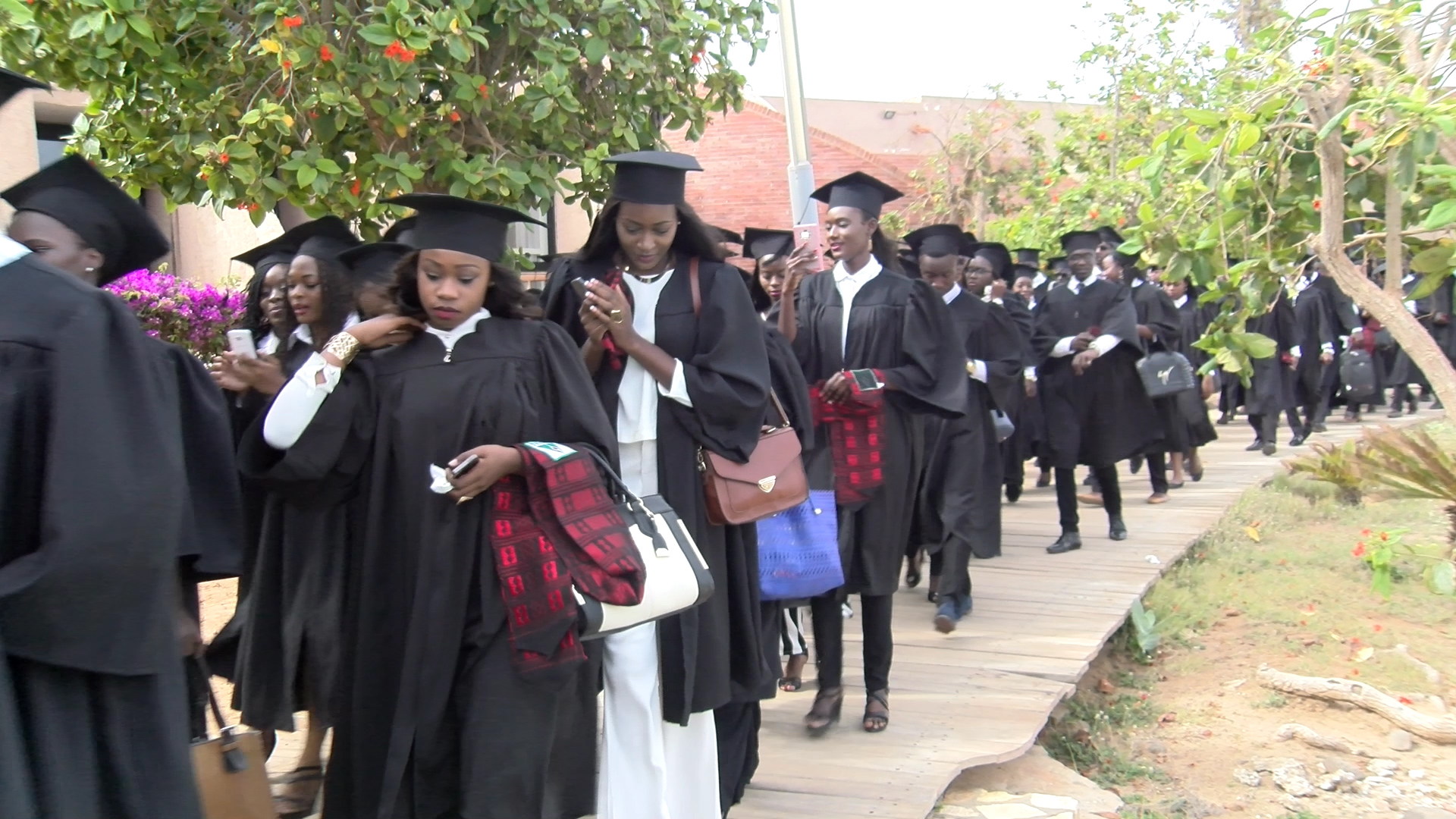 Cérémonie de remise de diplôme du CESAG 2016 : Près de 400 nouveaux diplômés prêts à l’emploi