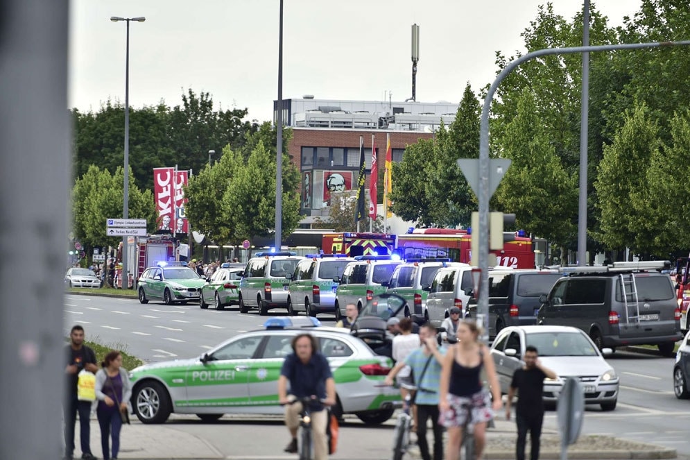 Fusillade de Munich : Plusieurs hélicoptères ont été déployés et participent à la recherche des suspects