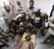 Ils font la file pour voir le cadavre de Kadhafi (vidéo)