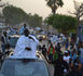 Idrissa Seck, descendu de sa voiture pour marcher vers la Place de l'Indépendance, est attaqué à la grenade lacrymogène