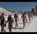 450 Américaines en bikini battent un record du monde (VIDEO)