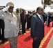 Macky Sall en compagnie du général Abdoulaye Fall