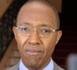 Après sa nomination, Abdoul Mbaye est allé se recueillir sur la tombe de son père.
