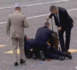 Un parachutiste se blesse en plein défilé du 14 juillet (VIDEO)