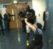 Balotelli charrie une photographe (VIDEO)