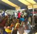 Ambiance devant la Sr : griots et percussionnistes assurent le "show" !