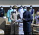 Deuxième vague de Covid-19 : Serigne Mboup apporte un appui de 10.000 masques, des détergents et des flacons de gel au Comité régional de lutte contre les épidémies de Kaolack.