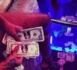 Rihanna glisse 8000 dollars dans le string d'une strip-teaseuse !