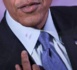 Du rouge à lèvres sur le col de sa chemise: Obama s'explique