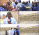 KEUR SERIGNE TOUBA À MBACKÉ / Le maire Abdou Mbacké Ndao décharge 80 tonnes de ciment et reçoit la bénédiction des Baay-Fall…