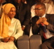 Le ministre du Tourisme en pleine discussion avec la styliste Collé Sow Ardo