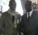 Le journaliste Johnson Mbengue en compagnie de Alioune Petit Mbaye au Salon des Arts et Métiers de l'Avenue Lena de Paris.