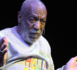 Accusé de viols, Bill Cosby brise curieusement le silence