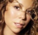 Mariah Carey perd sa chaussure et pleure en plein concert!