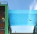 Une incroyable piscine transparente reliant deux immeubles londoniens
