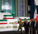 Des officiels iraniens et étrangers devant la dépouille de Khamenei avant les funérailles