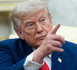 Trump annonce des droits de douane de 100% sur les médicaments génériques à partir d’août 2028