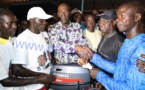 DOTATION DE MOTEURS DE PIROGUE AUX PÊCHEURS : ABDOU KARIM SALL PARACHÈVE LE PROJET DU PRÉSIDENT MACKY SALL À MBAO.    ( IMAGES )