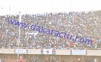 52e anniversaire et prestation de serment de Barrow : Les Gambiens prennent d'assaut le stade de Bakau (IMAGES)