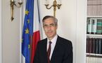 Nicolas Normand chez Idrissa Seck.