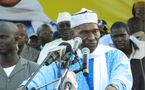 Abdoulaye Wade dessaisit Ousmane Ngom.