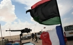 Libye: des Français et Britanniques en civil sont déployés aux côtés des rebelles libyens (journaliste AFP)