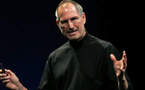 Des milliers de clients roulés après avoir acheté le pull de Steve Jobs