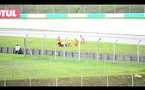 Les secouristes ont fait tomber Marco Simoncelli (vidéo)