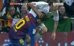 Coentrao tire les cheveux de Messi (vidéo)