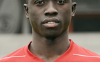 Papis Demba Cissé ne peut pas résiter aux danseuses comme Mbathio, Ndéye Guéye et Oumou Sow.