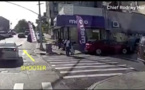 VIDEO - Un homme abattu en pleine rue à New York, sous les yeux de sa fille de 6 ans.