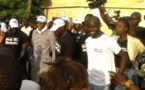 Manifestation des jeunes de l'Apr devant la gendarmerie : Mame Mbaye Niang était également de la partie.