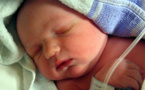 France : Un nouveau-né vendu par sa mère
