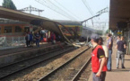 France : Un train déraille près de Paris fait de nombreuses victimes