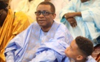 Massalikoul Jinaan : Youssou Ndour et ses enfants dans les rangs pour la prière de Korité