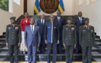 Le président du Rwanda procède à une vaste purge militaire