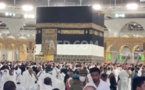 Hajj: les pèlerins effectuent la circumambulation de la Kaaba à La Mecque